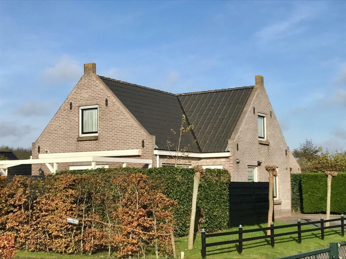 Stinswoning " Waadhoeke " Tzummarum Exterior photo